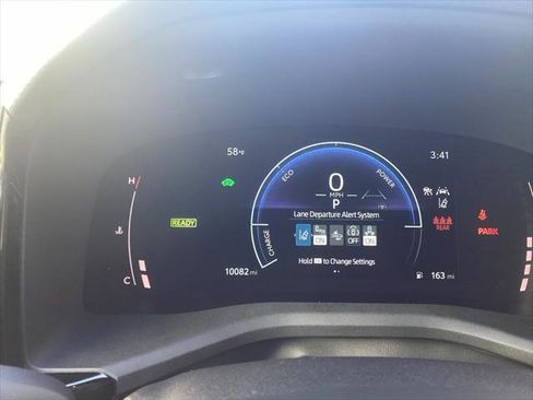 Certified 2025 Toyota Camry SE w/ Convenience Package image 10