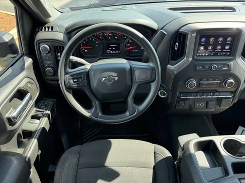 Used 2026 Chevrolet Silverado 2500 Custom w/ Custom Convenience Package AWD/4WD image 13