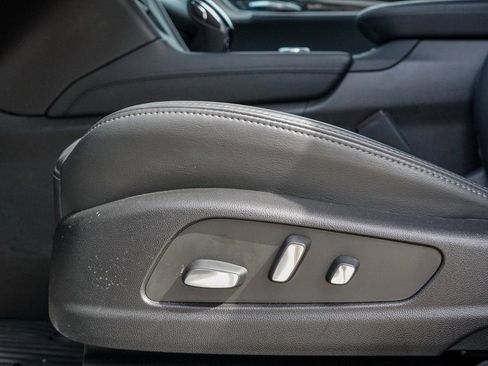 New 2025 Cadillac XT6 Sport w/ Technology Package image 19