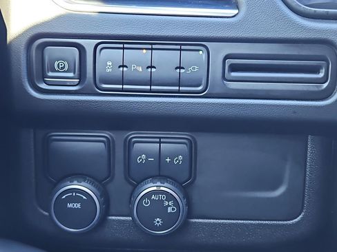 Used 2021 Chevrolet Tahoe RST image 33