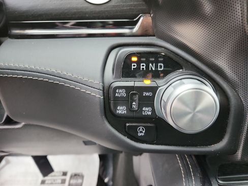 Certified 2024 RAM 1500 Limited image 22