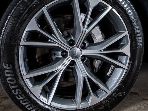 Used 2020 Audi Q8 Premium w/ Black Optic Package image 10