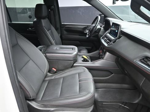 Used 2022 Chevrolet Suburban RST w/ Sport Performance Package AWD/4WD image 40