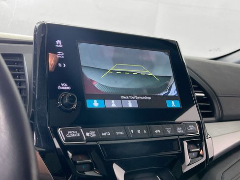 Used 2023 Honda Odyssey Sport image 13