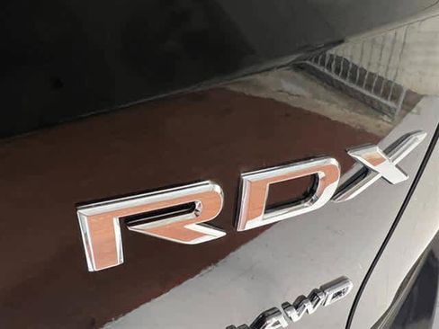New 2026 Acura RDX SH-AWD image 5