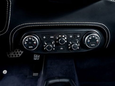 Used 2014 Ferrari 458 Italia image 43