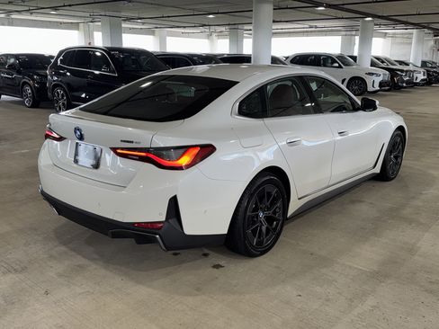 Used 2025 BMW i4 eDrive40 w/ Premium Package RWD image 8