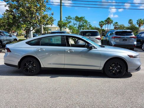 New 2025 Honda Accord SE image 14