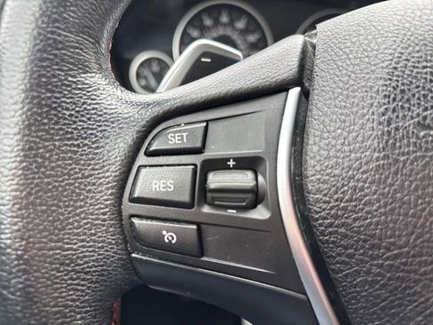 Used 2018 BMW 330i xDrive Sedan w/ Convenience Package image 42