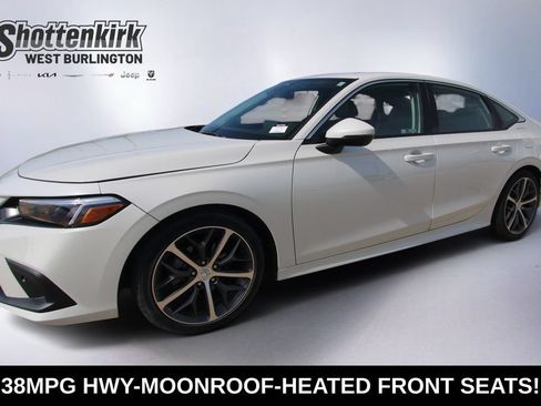 Used 2023 Honda Civic Touring image 1