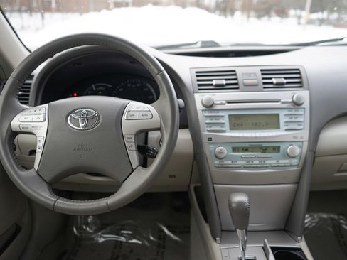 Used 2008 Toyota Camry Hybrid image 12