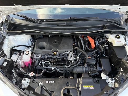 Used 2021 Toyota Sienna XSE image 24