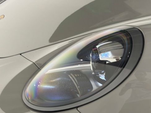 Used 2019 Porsche 911 Targa 4 GTS AWD/4WD image 11