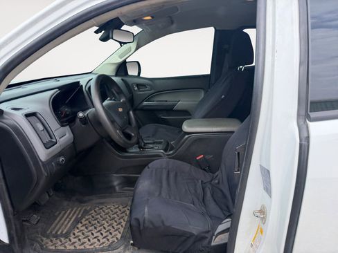 Used 2020 Chevrolet Colorado W/T image 9