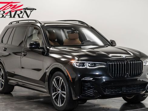 Used 2022 BMW X7 xDrive40i w/ M Sport Package image 7