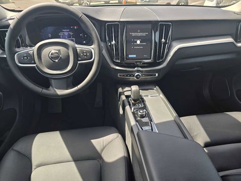 New 2025 Volvo XC60 B5 Core w/ Climate Package image 18