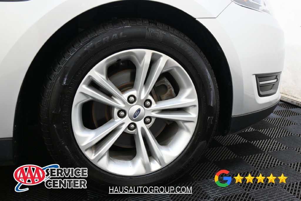 Used 2016 Ford Taurus SEL w/ Equipment Group 201A AWD/4WD image 34