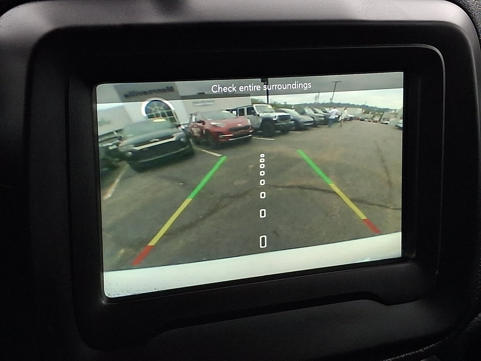 Certified 2018 Jeep Renegade Latitude AWD/4WD image 18