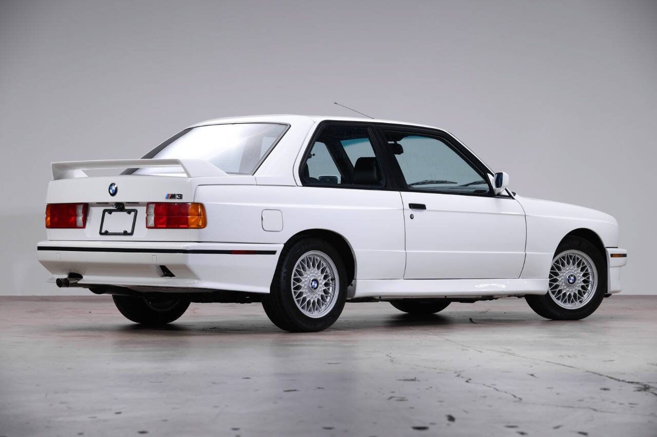 Used 1988 BMW M3 Coupe RWD image 23