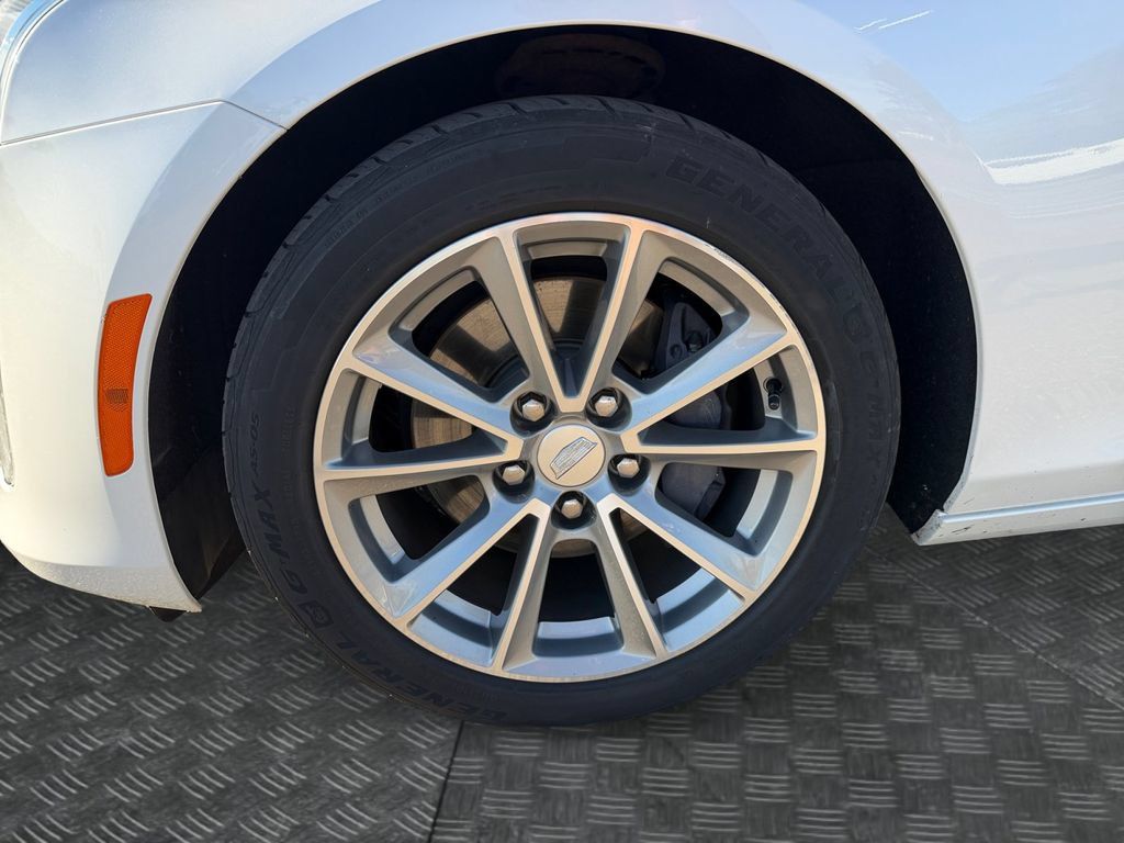 Used 2019 Cadillac CTS Luxury AWD/4WD image 16