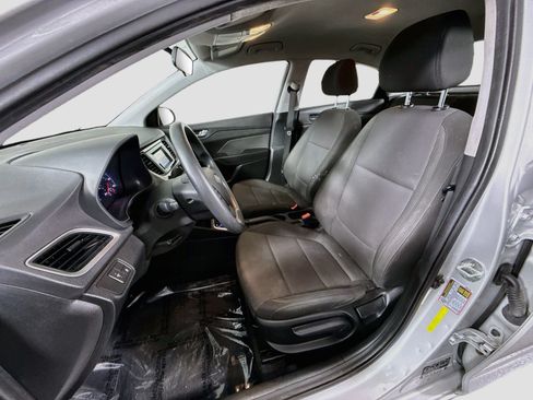Used 2019 Hyundai Accent SE FWD image 21