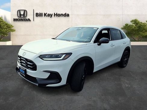 Used 2024 Honda HR-V Sport image 8