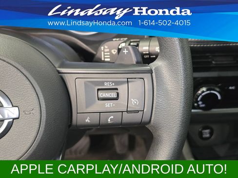 Used 2024 Nissan Rogue S FWD image 15