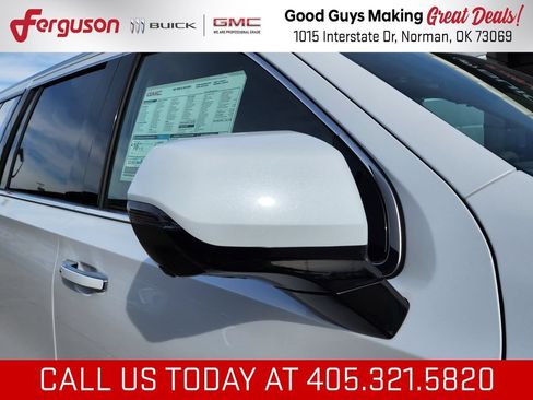 New 2026 GMC Yukon XL Denali w/ Denali Reserve Package AWD/4WD image 9