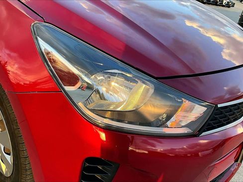 Used 2018 Kia Rio S image 26