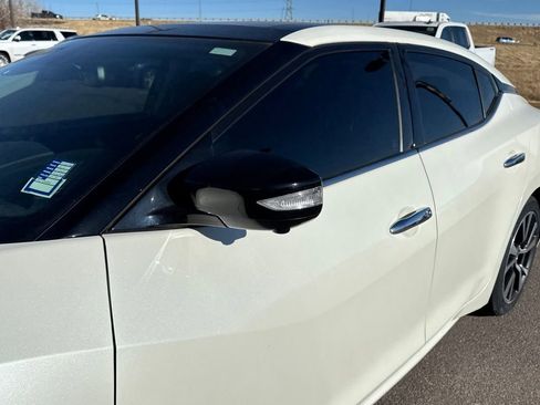 Used 2017 Nissan Maxima Platinum image 19