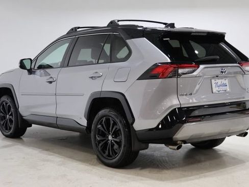 Used 2023 Toyota RAV4 XSE w/ XSE Grade Weather Package AWD/4WD image 5