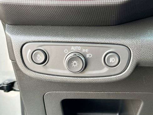 Used 2023 Chevrolet TrailBlazer RS image 10