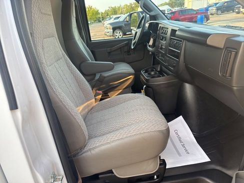 New 2025 Chevrolet Express 3500 w/ Power Convenience Package image 22