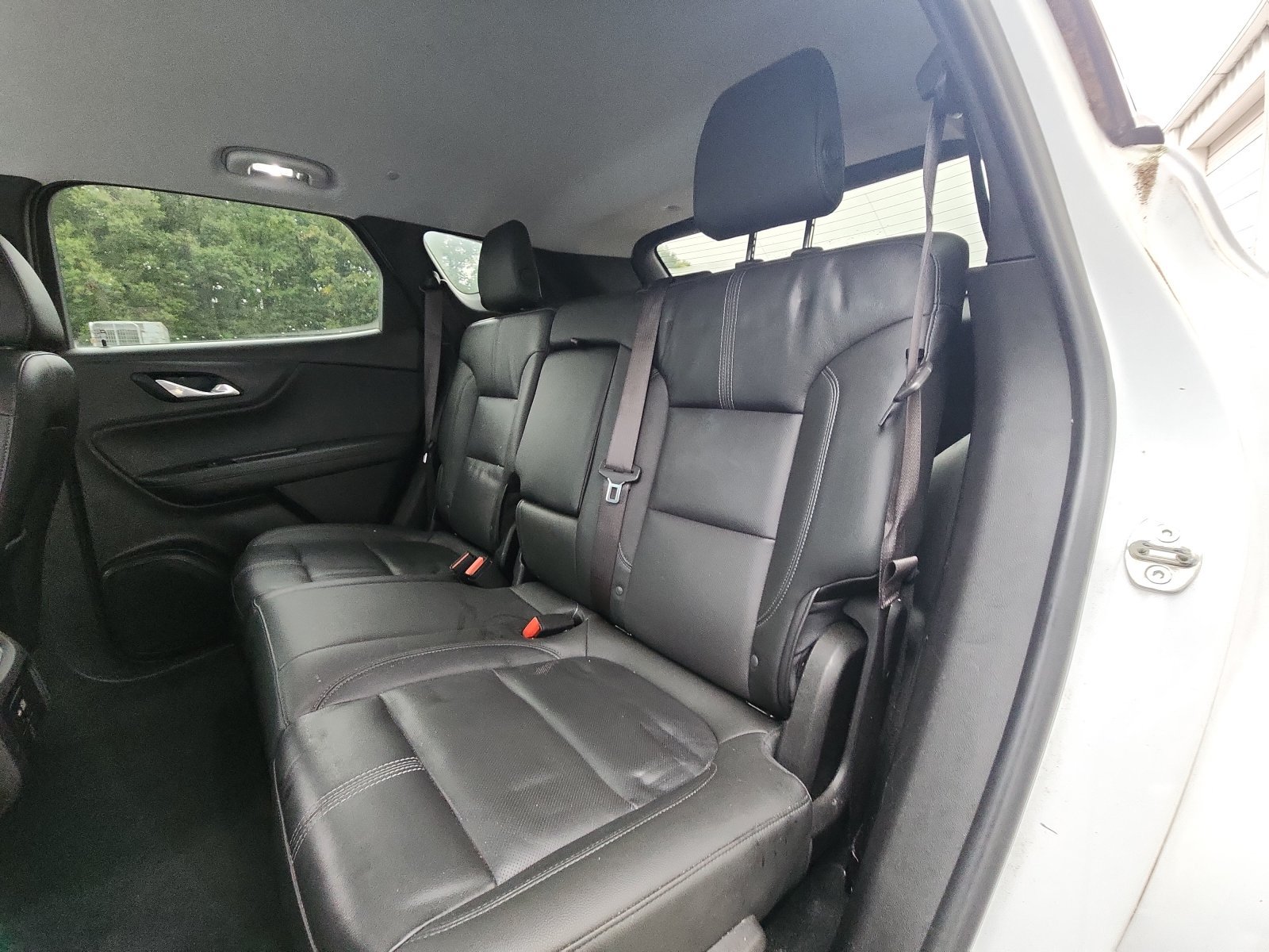 Used 2020 Chevrolet Blazer LT FWD image 19