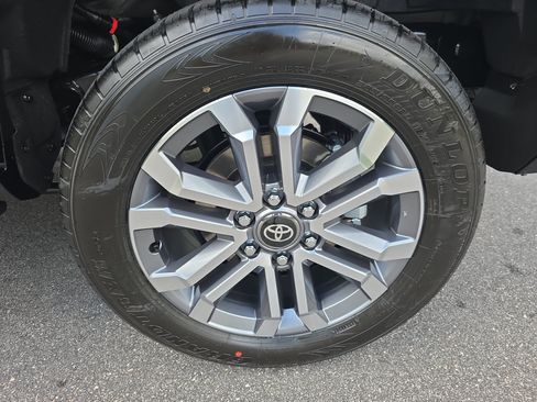 New 2026 Toyota 4Runner Limited AWD/4WD image 35