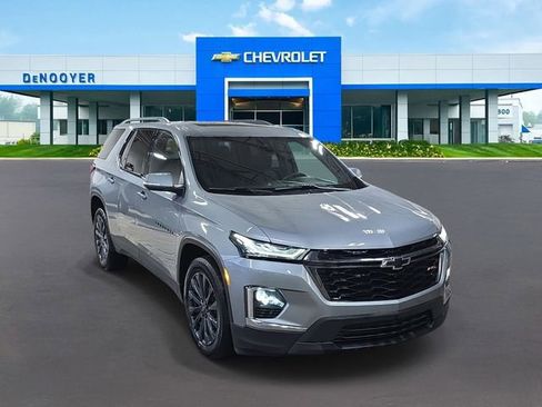 Used 2023 Chevrolet Traverse RS w/ LPO, Floor Liner Package image 3