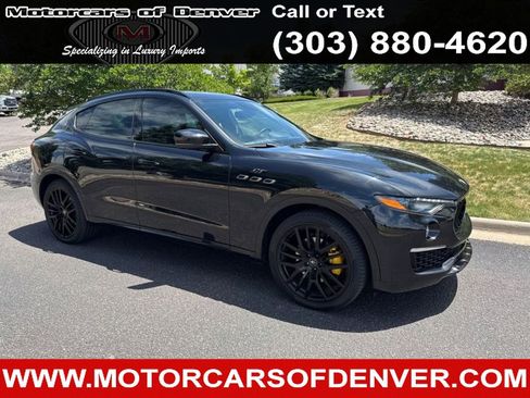 Used 2022 Maserati Levante GT AWD/4WD image 3