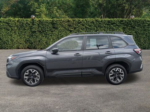 Certified 2025 Subaru Forester AWD/4WD image 7