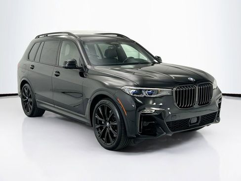 Used 2021 BMW X7 M50i w/ Dynamic Handling Package AWD/4WD image 3