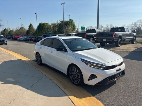 Used 2023 Kia Forte GT w/ GT2 Package image 7