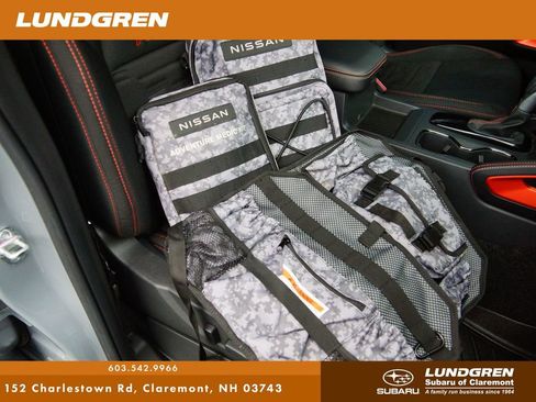 Used 2025 Nissan Frontier PRO-4X AWD/4WD image 10