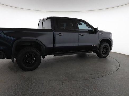 Used 2023 GMC Sierra 1500 AT4 w/ AT4 Premium Package AWD/4WD image 13