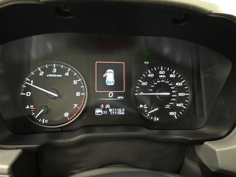 Used 2024 Subaru Crosstrek 2.0i AWD/4WD image 7