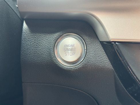 Used 2020 Kia Telluride S AWD/4WD image 22