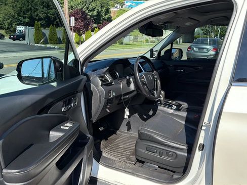 Used 2017 Honda Ridgeline RTL-E image 22
