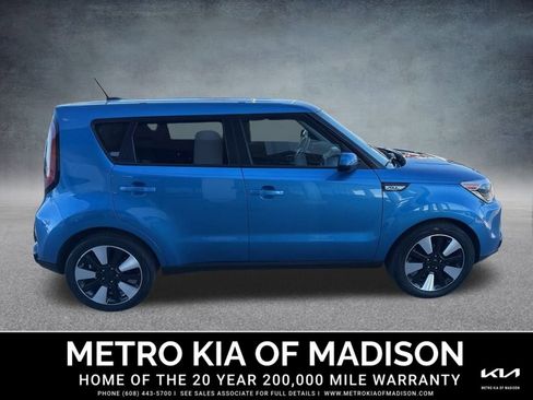 Used 2016 Kia Soul + w/ Designer's Package image 7