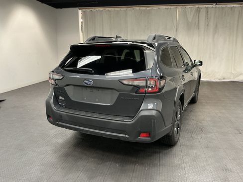 Used 2024 Subaru Outback Onyx Edition AWD/4WD image 5