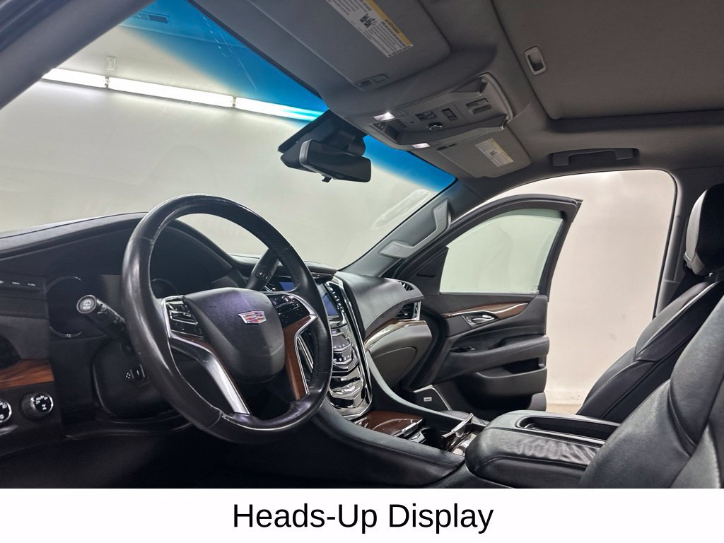 Used 2017 Cadillac Escalade Premium Luxury AWD/4WD image 33