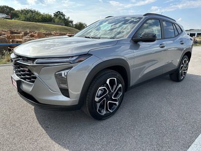 New 2025 Chevrolet Trax RS w/ Sunroof Package