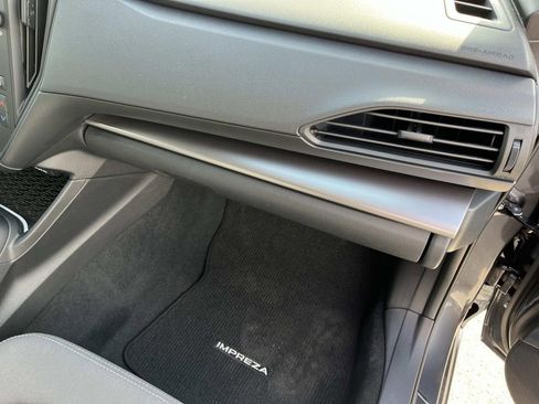 Used 2025 Subaru Impreza 2.0i image 22